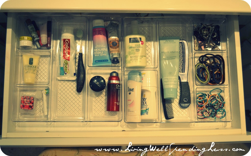 organized bathroom drawer