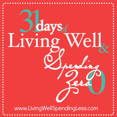 31 Days of Living Well & Spending Zero | Organize Your Closet {Day 12