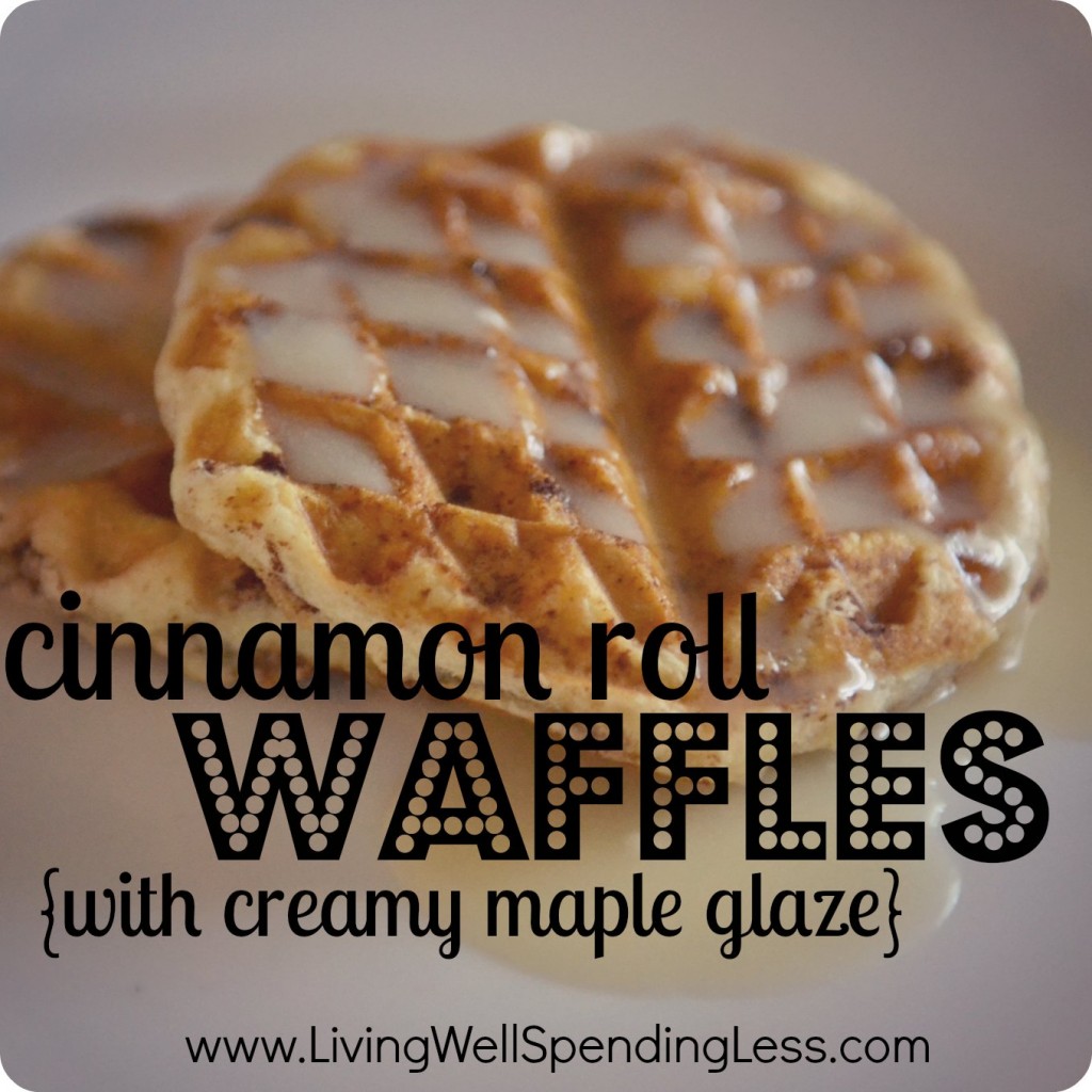 Cinnamon Roll Waffles {with Creamy Maple Glaze} Mmmmmmmm.....so yummy, fast, & easy...pretty much the best thing ever! #breakfast #recipe #waffles