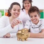 Budgeting Basics | Real World Financial Advice | Teach Your Kids About Money | From Piggy Bank to Personal Responsibility | 10 Money Tips for Teens