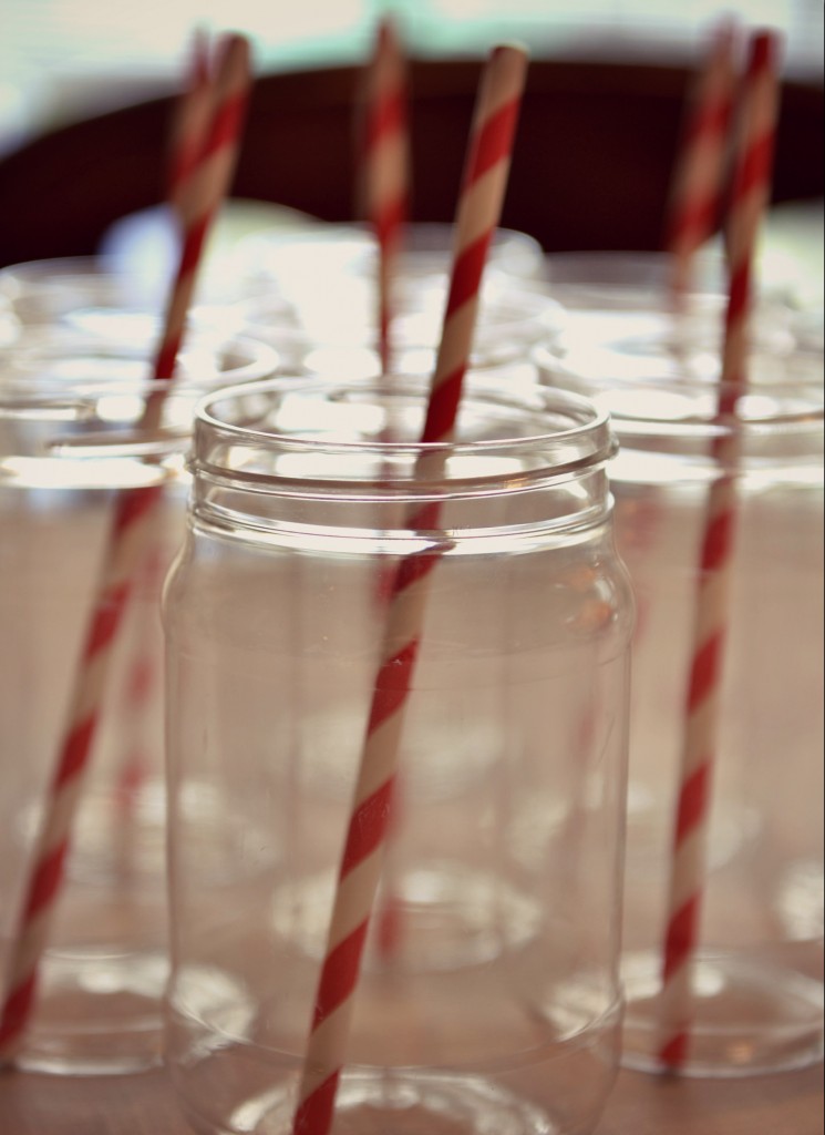Pretty red and white paper straws add a patriotic touch to the party's glassware. 