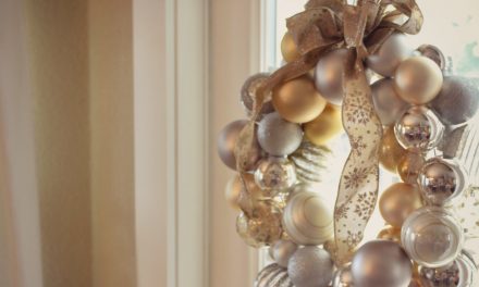 DIY Ornament Wreath