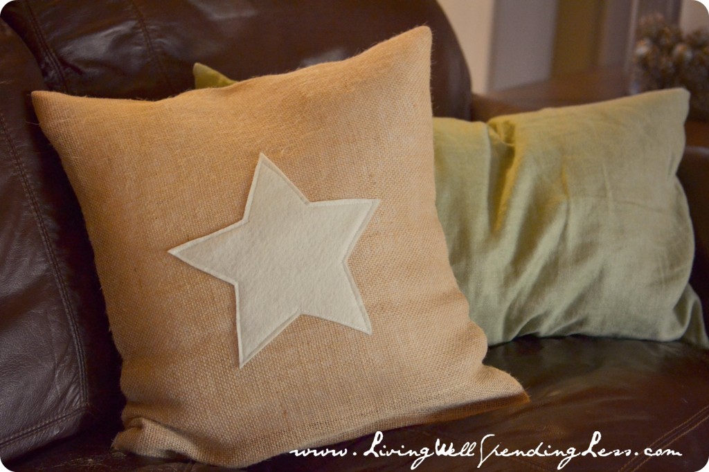 Display your finished star burlap pillow on your living room couch. 