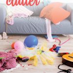 Start fresh this year with these 6 easy tips for de-cluttering your home. Find out what to get rid of, what to keep, and how to make sure it really leaves!