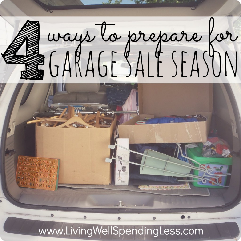 Organize a Garage Sale | Successful Garage Sale Tticks | Yard Sale Ideas | Garage Sale Tips | Tips for Pricing Items | Garage Sale Checklist