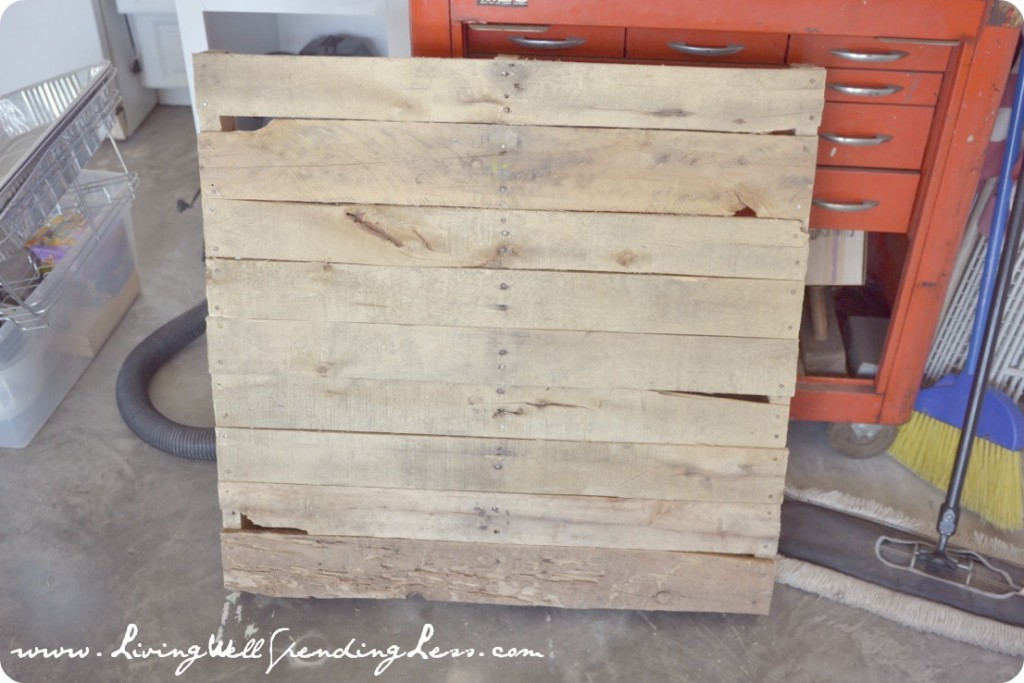 Diy Beach Themed Pallet Art Living Well Spending Less