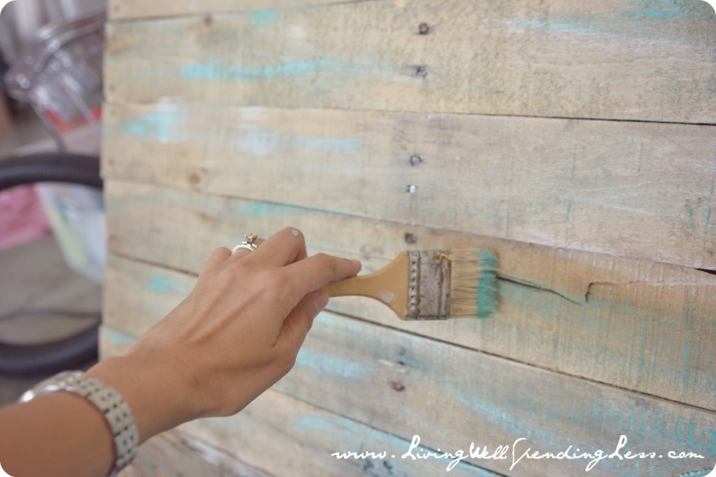 DIY Beachy Upcycled Pallet Art - Living Well Spending Less®