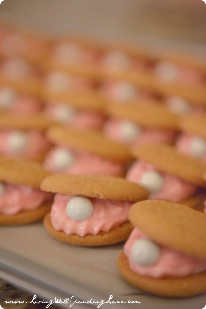 When you've assembled the oyster cookies, refrigerate until they're ready to enjoy.