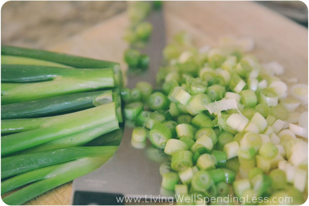 Chop green onions into small pieces
