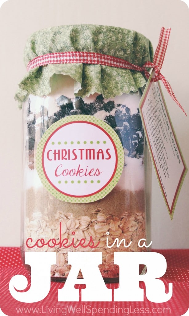Not all homemade gifts require hours in the kitchen! This easy cookie mix in a jar makes a fabulous and frugal gift for anyone on your list. Include a new cookie scoop or oven mitt to make it even more special! DIY Cookie Mix in a Jar | Handmade Holidays | Recipes for Gifts in a Jar | DIY Christmas Jar Cookie Mix | Gift Ideas | Holiday Gift | DIY Cookie Jars |Cookie Recipes