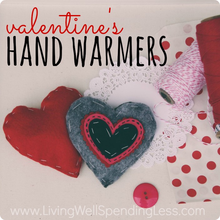 Valentine’s Hand Warmers | DIY Pocket Hand Warmers | Holiday Gift Ideas | Holiday Crafts