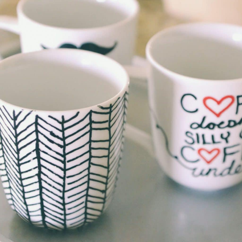 Easy DIY Sharpie Mugs Sharpie Mug Project DIY Mugs