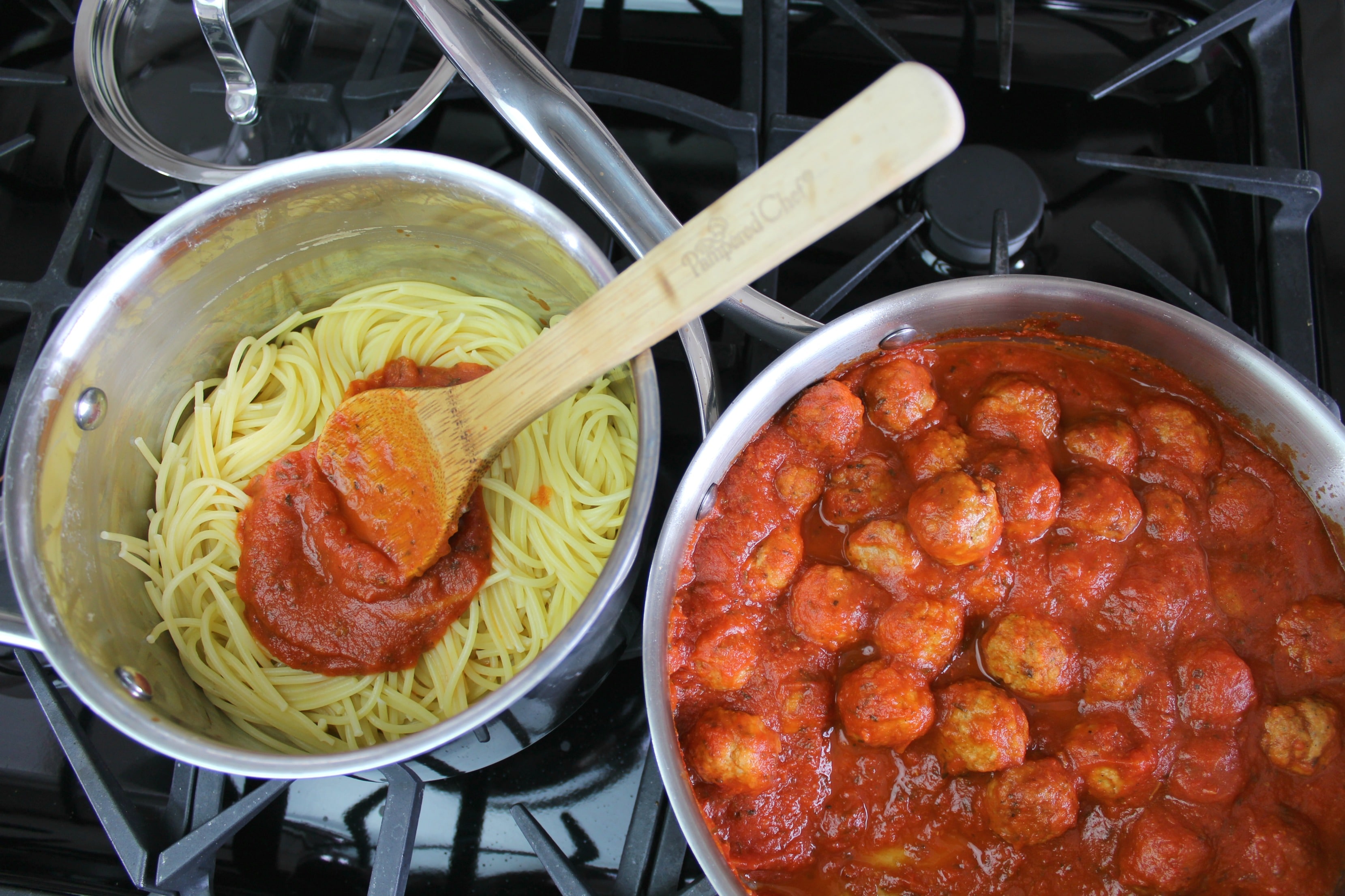 Place cooked pasta in a pot with some pasta sauce and mix. 