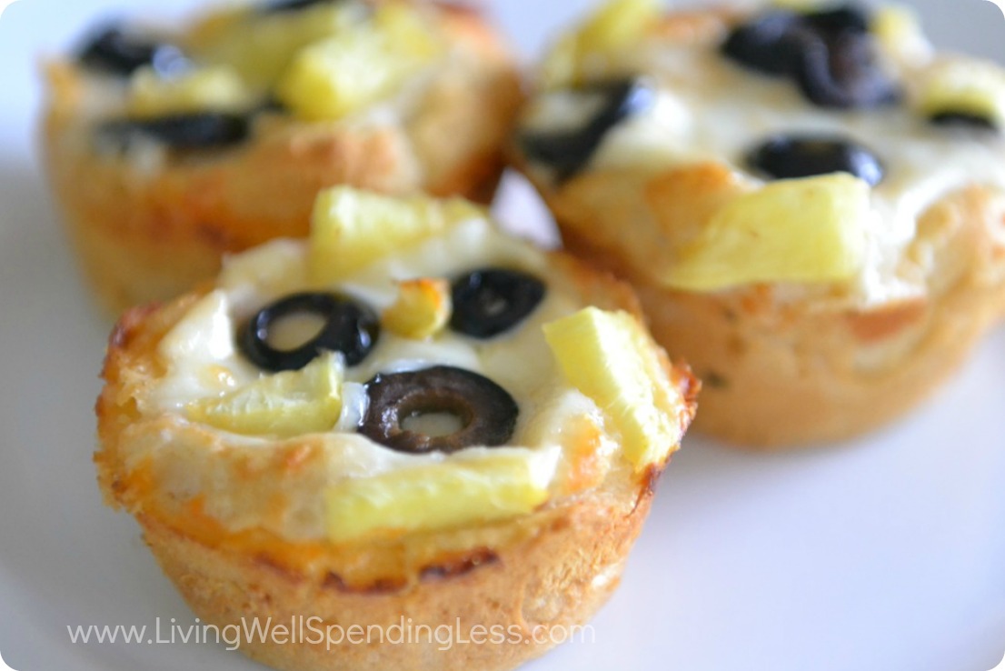 Kid Friendly Pizza Muffins