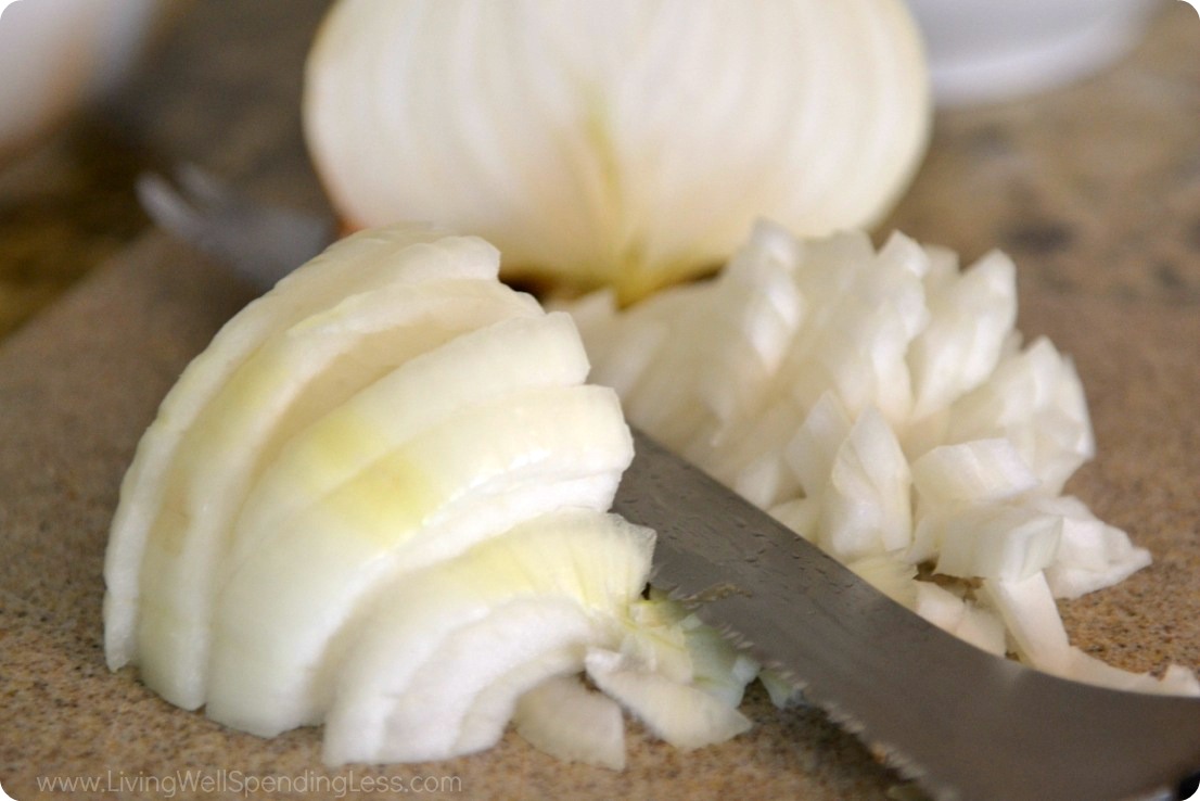 Dice the onion into small pieces for the marinade.