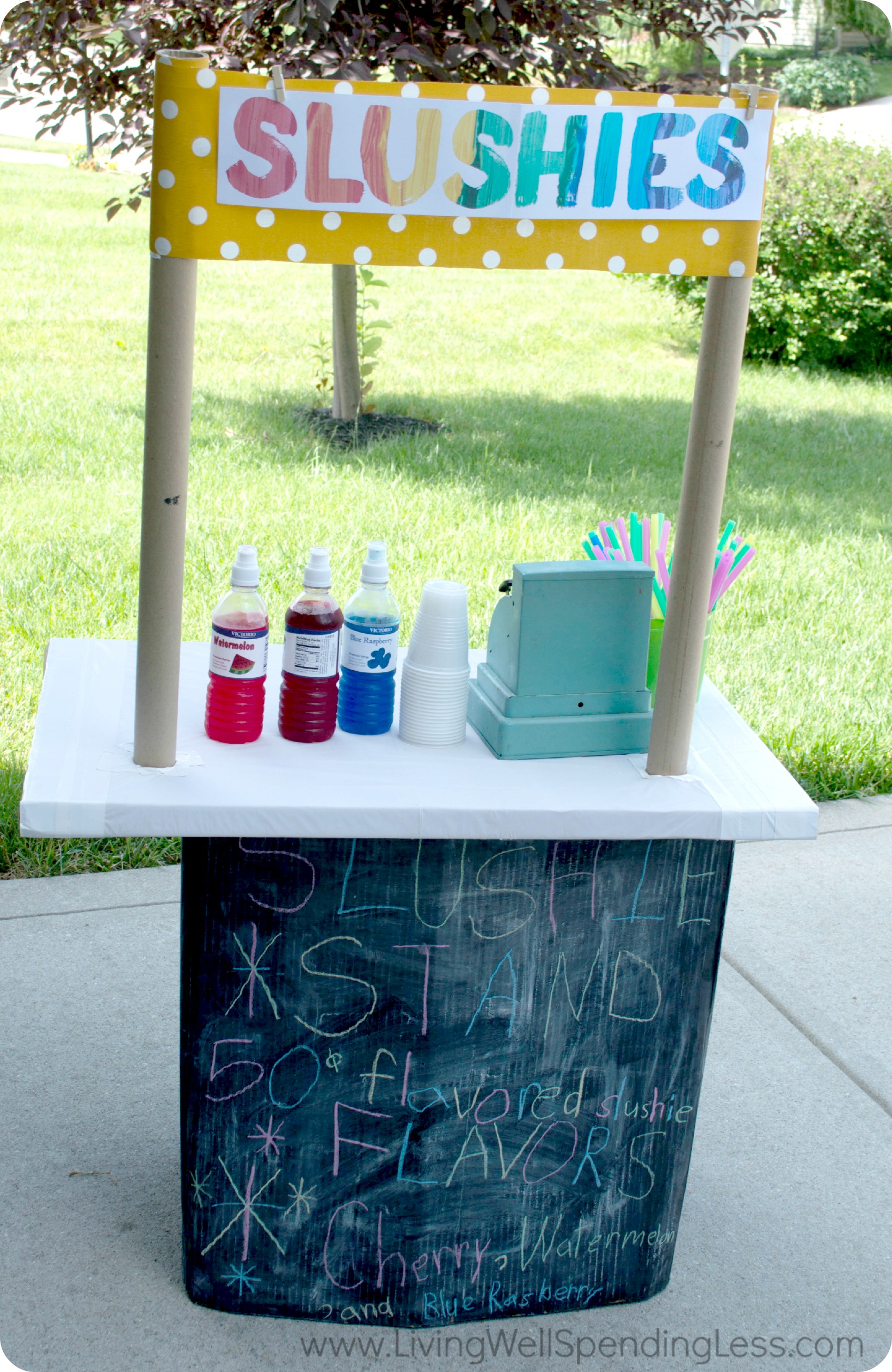 This DIY slushie stand is ready for business