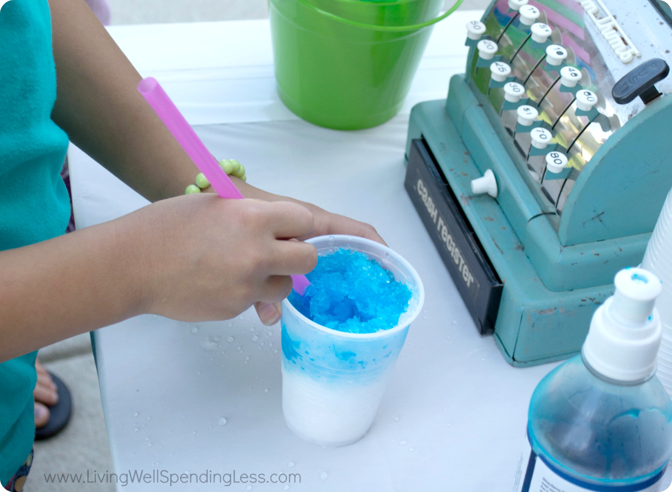 Easy Rolling Slushie Stand