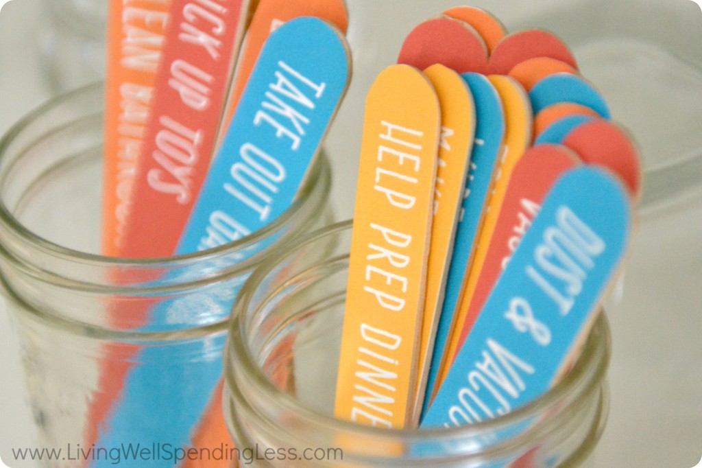 This popsicle stick job jar is easy to make and helps kids keep track of their jobs. 