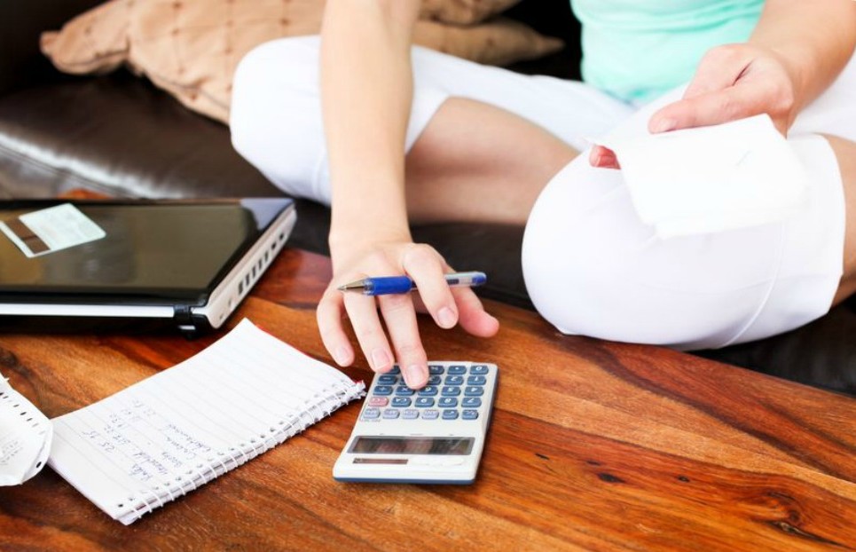 Budget your monthly expense to avoid credit card traps. 