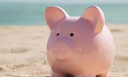 How to Keep Your Summer Spending in Check