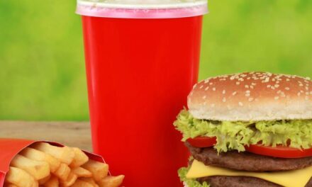 7 Ways to Save Money on Fast Food