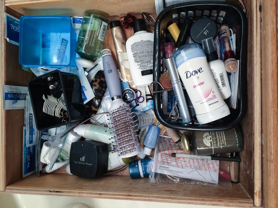 Is your makeup drawer a disaster? Brushes, skin care products and makeup can get messy!