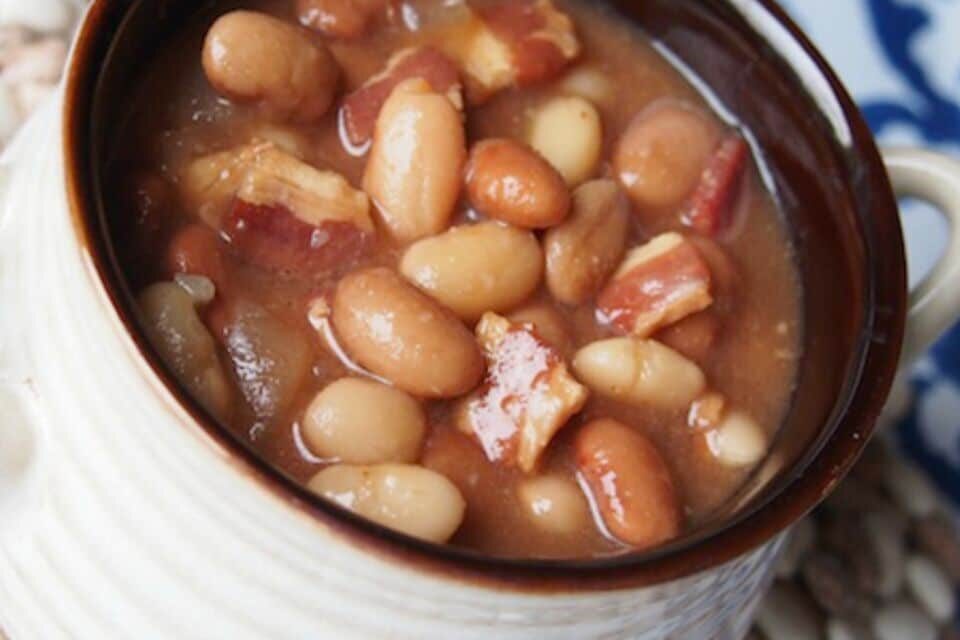 Slow Cooker Bacon & Beans