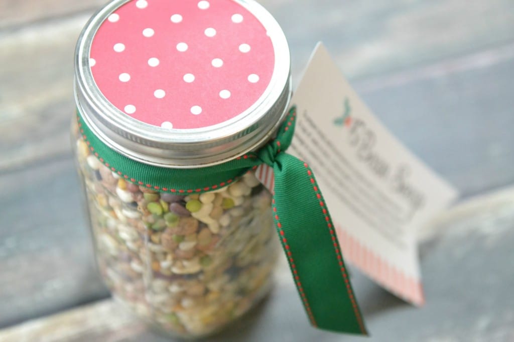 Include a recipe card and a ribbon on the jar of soup mix to make it the perfect, easy holiday gift. 