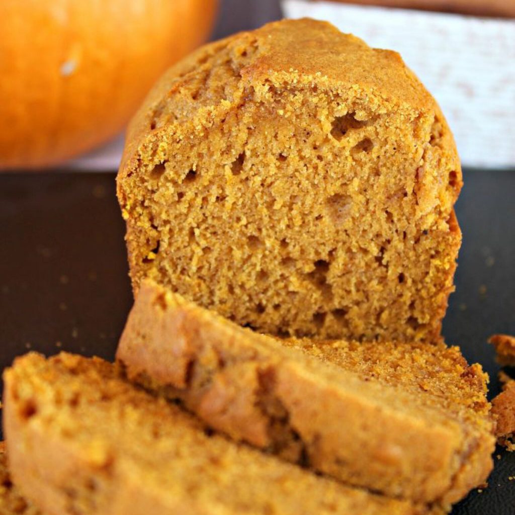 Easy Pumpkin Bread | Best Homemade Pumpkin Bread Recipe