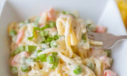 Pasta with Creamy Basil Sauce