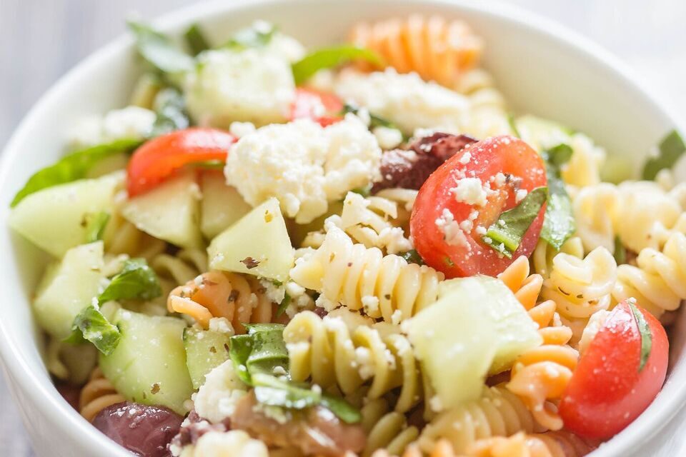 Simple Greek Pasta Salad