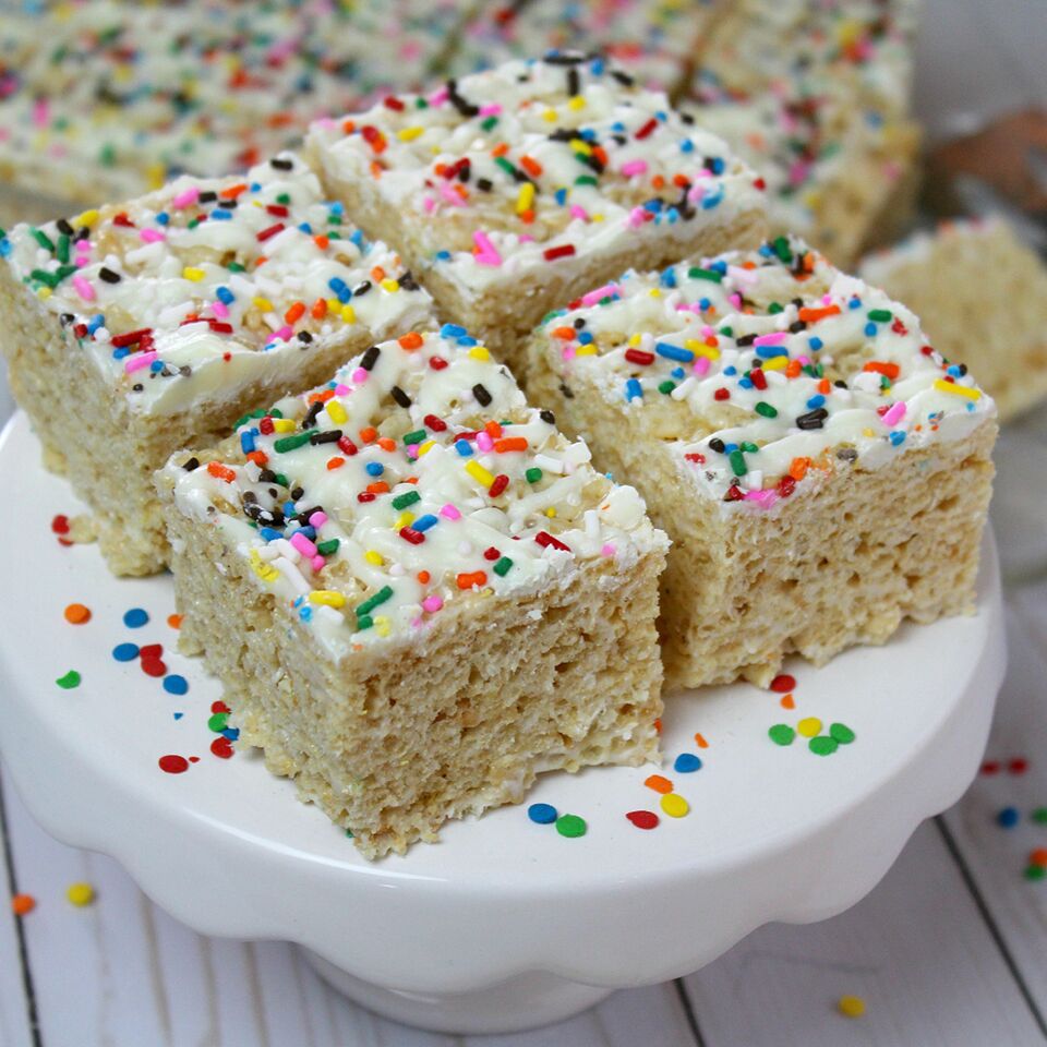 White Chocolate Rice Crispy Treats How To Make Rice Crispy Treats white-chocolate-rice-crispy-treats-how-to-make-rice-crispy-treats