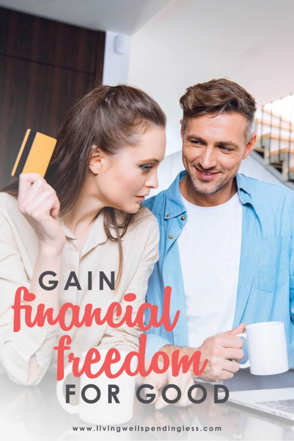 Feel like you'll never reach financial freedom? If so, know that while it might be challenging, it's VERY DOABLE! These 8 strategies will help you get out of debt and gain financial freedom for good! #financialfreedom #debtfree #debtfreeliving #moneysavingtips #moneyhacks #moneymanagement #daveramsey #financialpeace #fpu #smartmoney