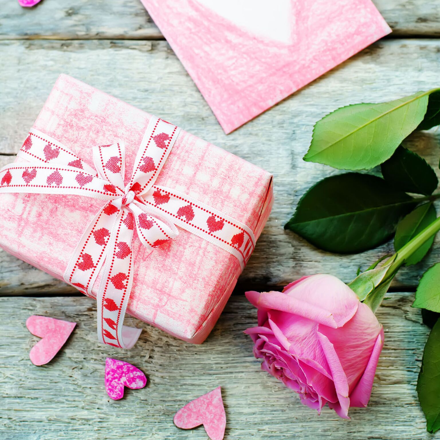 13 Awesome Valentine Gift Ideas Under $15