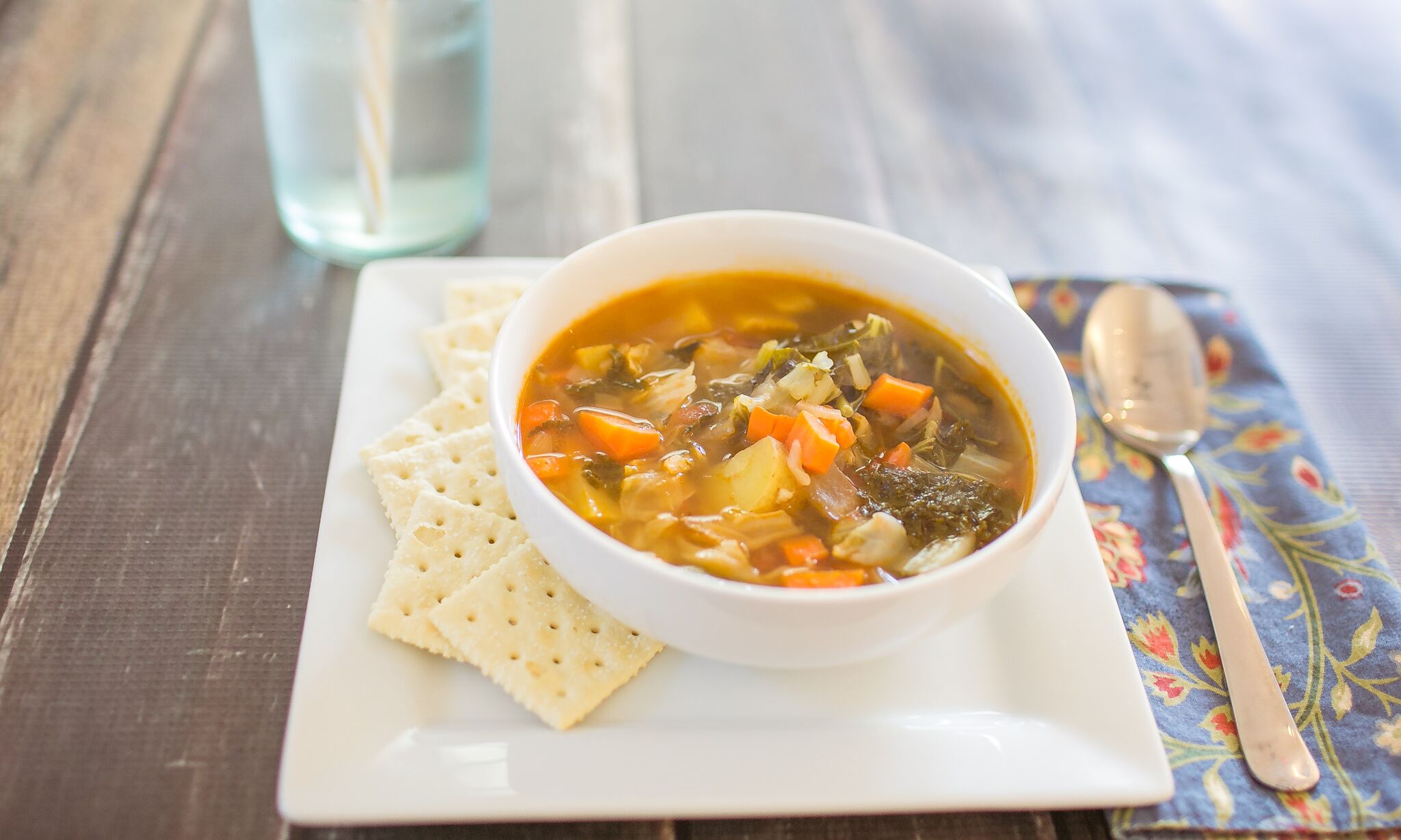 Serve finished winter diet soup with crunchy crackers on the side. 