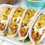 Want a flavorful and simple dinner idea that only uses 5 ingredients? Whether you are walking in the door late from work or needing to eat quickly to get the kids to soccer, these quick tacos are for you!