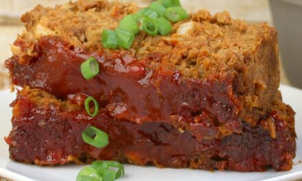 Easy Vegetarian Meatloaf