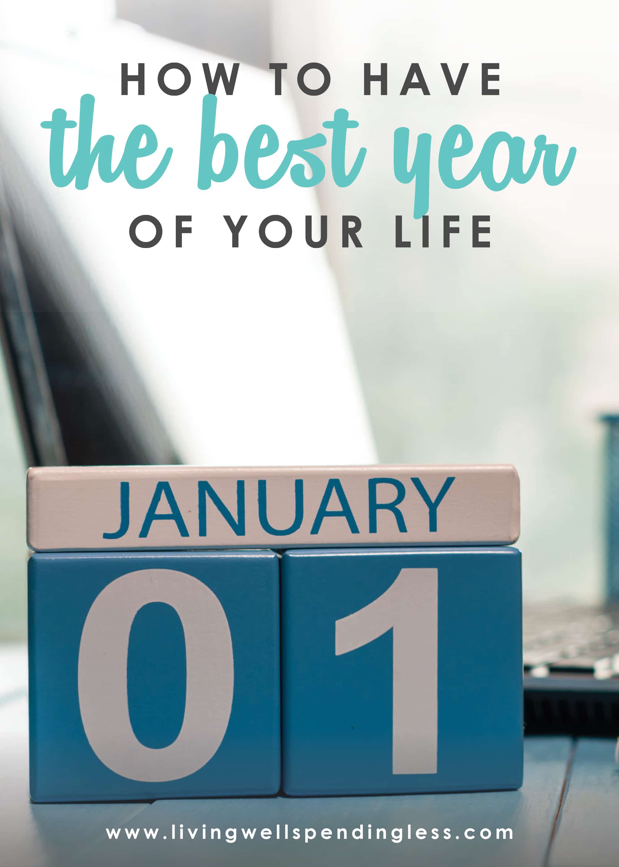 How do you make this coming year the best one yet? The key to creating your best year ever is taking some time to set yourself up for success. In this episode of the Do It Scared podcast, Ruth shares 5 steps you can take right now to have the best year of your life! #doitscared #bestyearever #loveyourlife