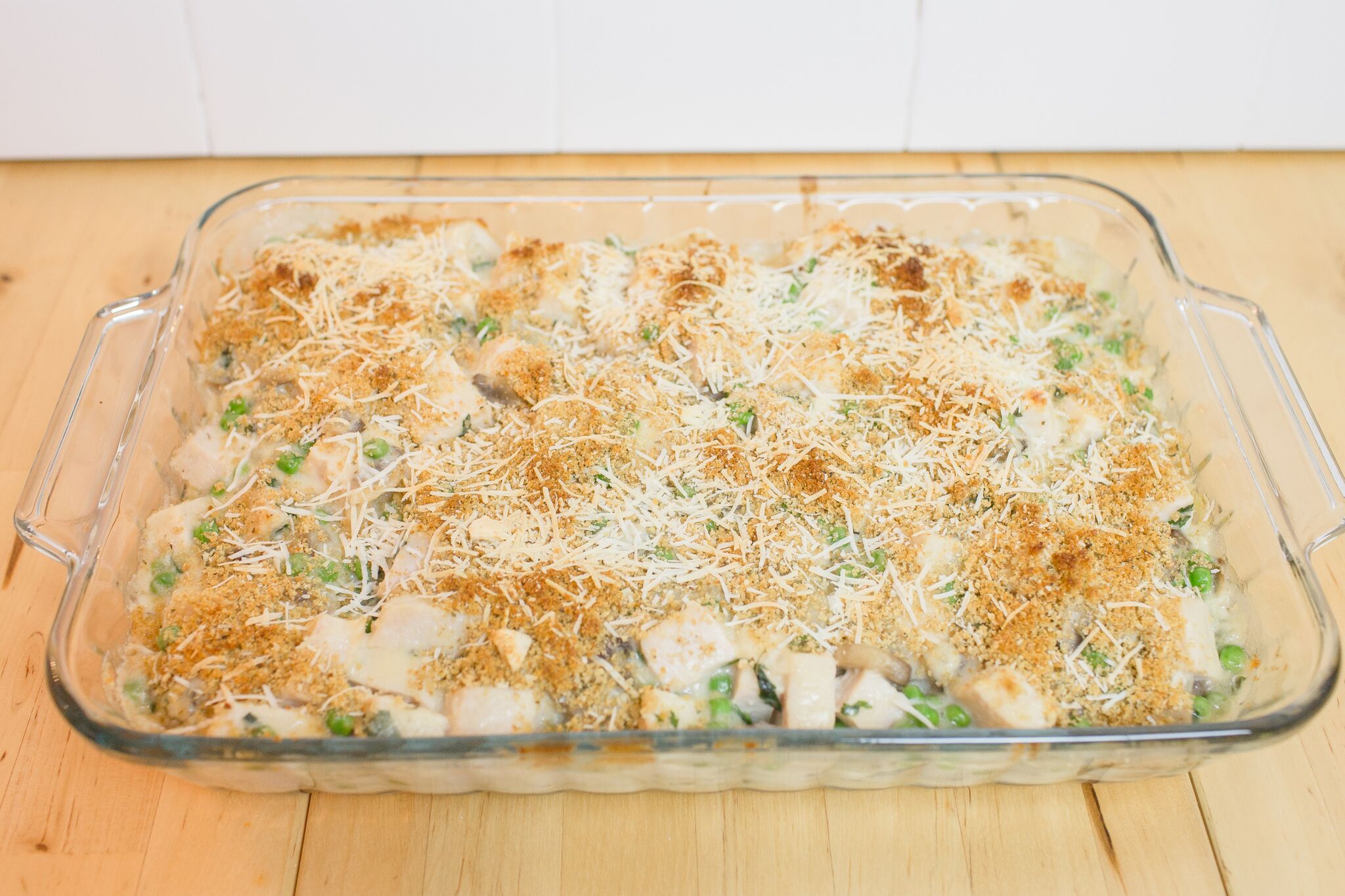 Got turkey leftovers? This Turkey Tetrazzini recipe is one creamy, comforting, and easy to make casserole recipe that will delight your whole family! 