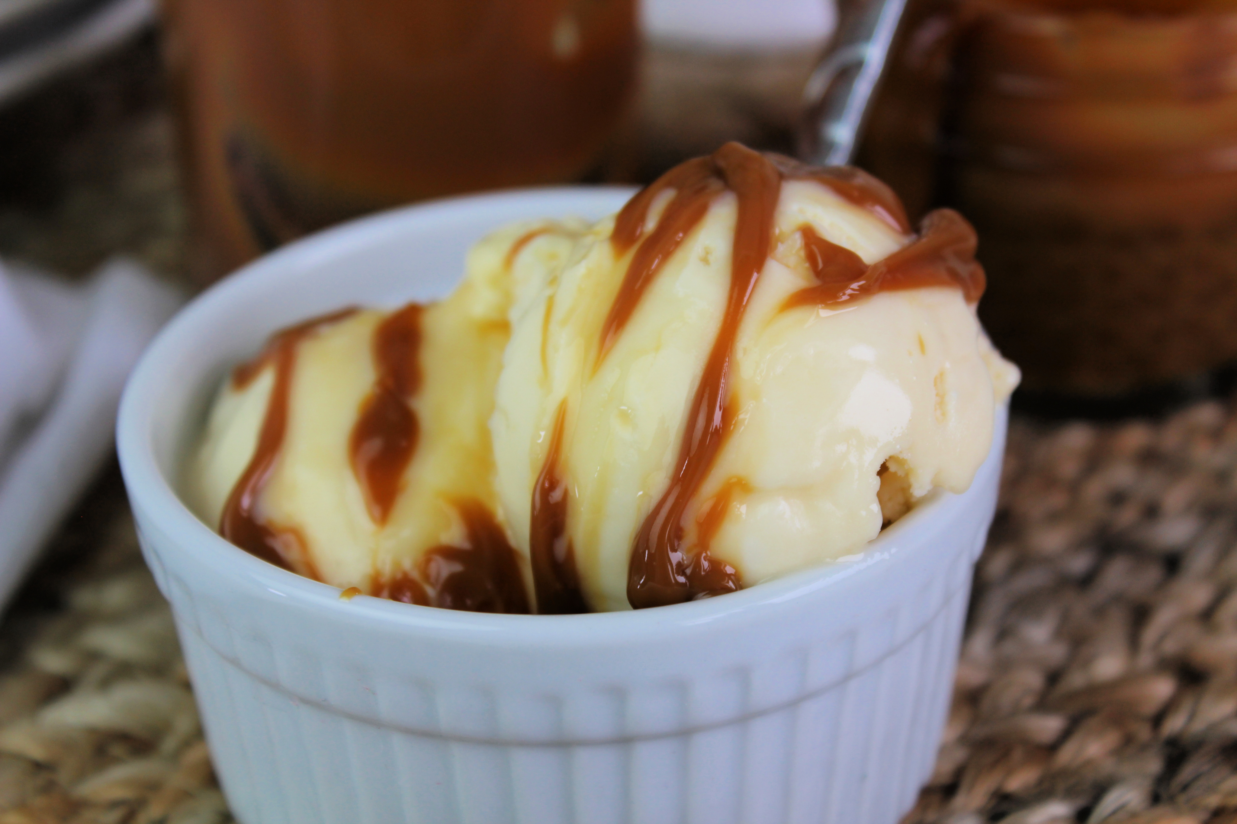 You seriously won't believe how easy it is to make this delicious dulce de leche style caramel! Just one ingredient + a crockpot is all you need. Perfect for recipes, ice cream, or as an apple dip!