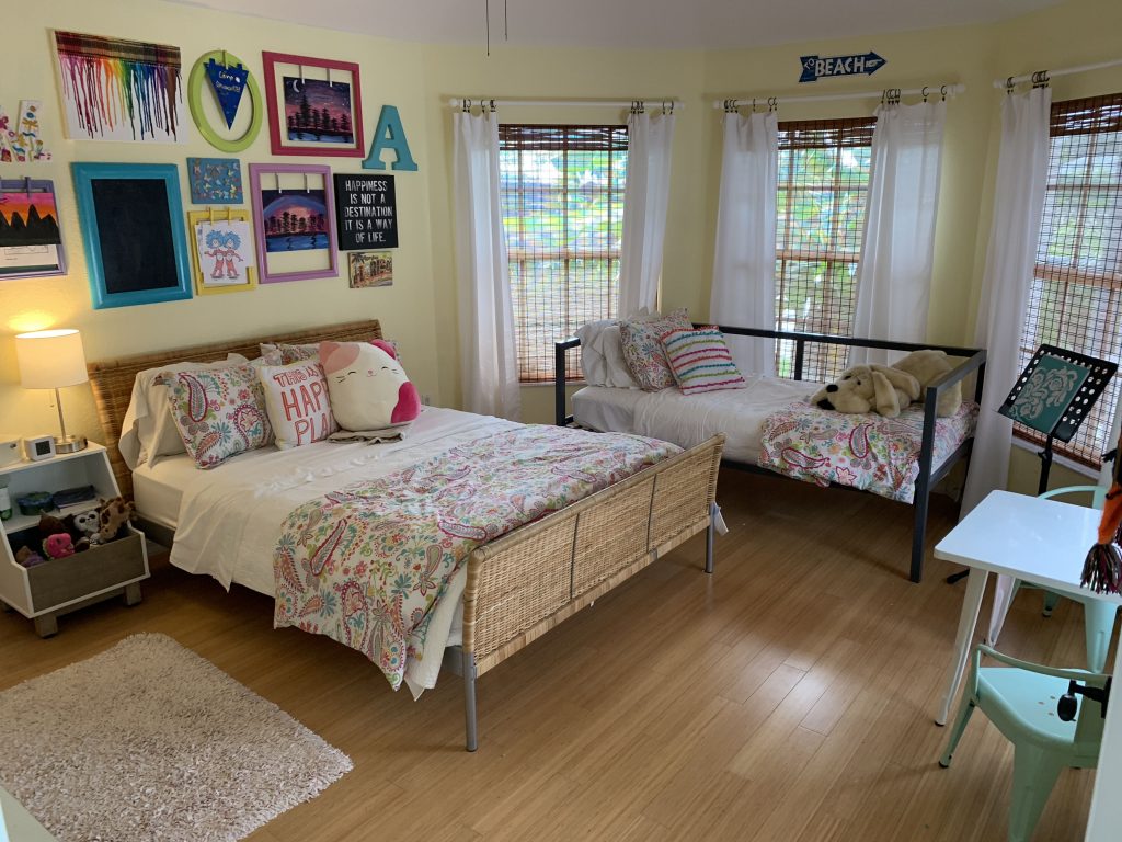 Annie's room all organized and clean. Don't miss these three surprising lessons from hiring a professional organizer. Decluttering | Organizing | Hiring a Professional Organizer | Marie Kondo