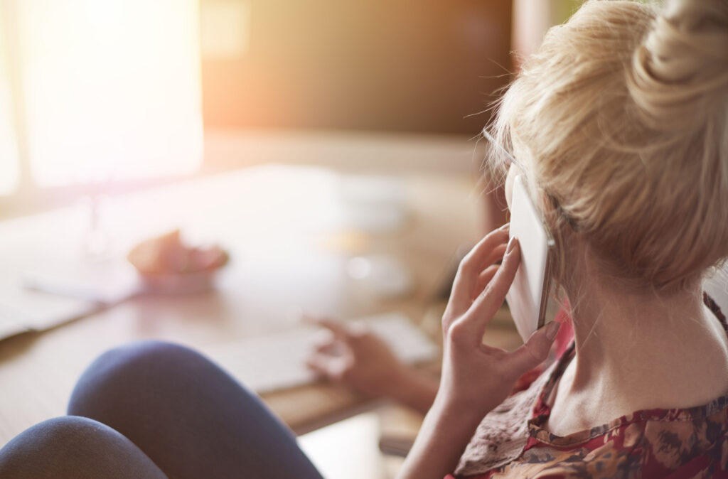 Call someone to help you feel better. Want to feel happier, healthier, and more confident instantly? Don't miss these 12 surefire ways to improve your mood right now! #health #happiness #healthytips #confidence #affirmations #healthtips #tipsforwomen