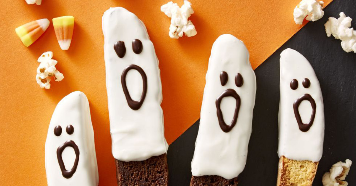 Spooky & Simple Halloween Ideas (That You Can Do in Less than 15 Minutes)