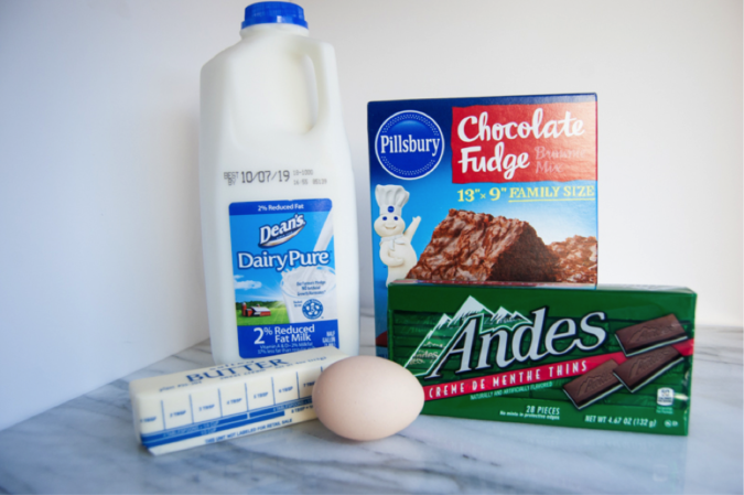 Ingredients for mint brownie cookies.