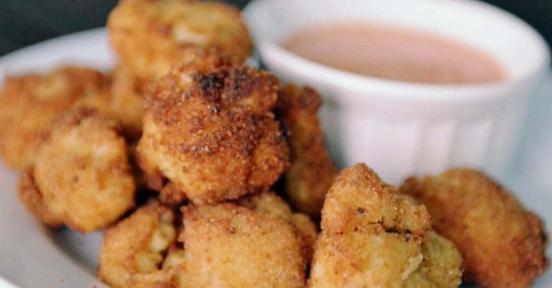 Best Ever Crispy DeepFried Cauliflower & Spicy Buffalo Dipping Sauce