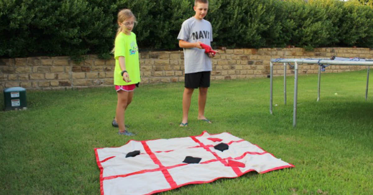 Giant DIY Tic Tac Toe Board, Family Games