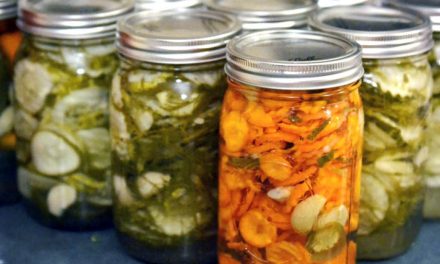 How to Make Homemade Pickles