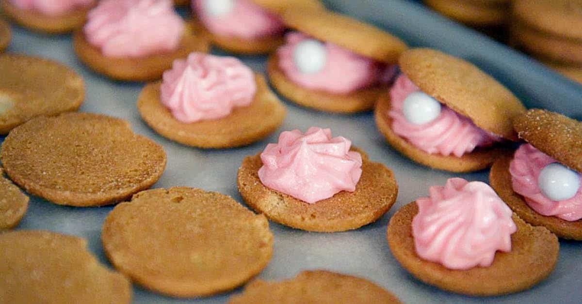 Oyster “Pearl” Cookies